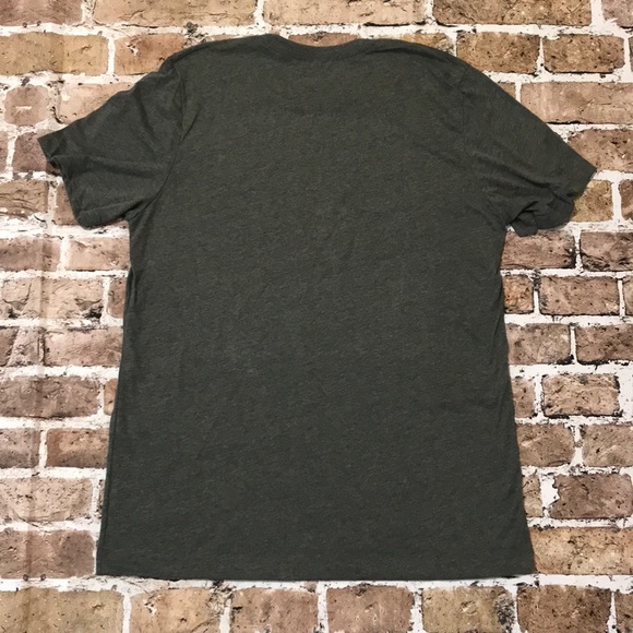 💚❤️SALE💚❤️🎄Merry Christmas Wild Trees T-Shirt🎄 - Picture 4 of 10